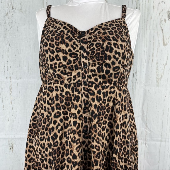 TORRID LEOPARD DRESS Sz 1 - Picture 9 of 12